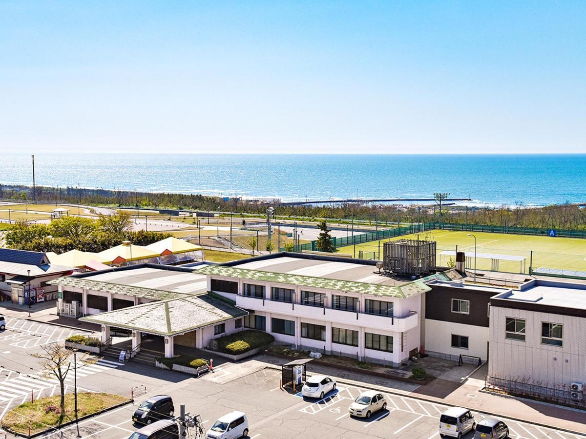 Uchinadamachi Cycling Terminal Hotel Ngoại thất bức ảnh