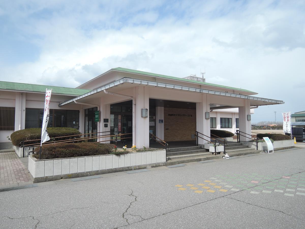 Uchinadamachi Cycling Terminal Hotel Ngoại thất bức ảnh